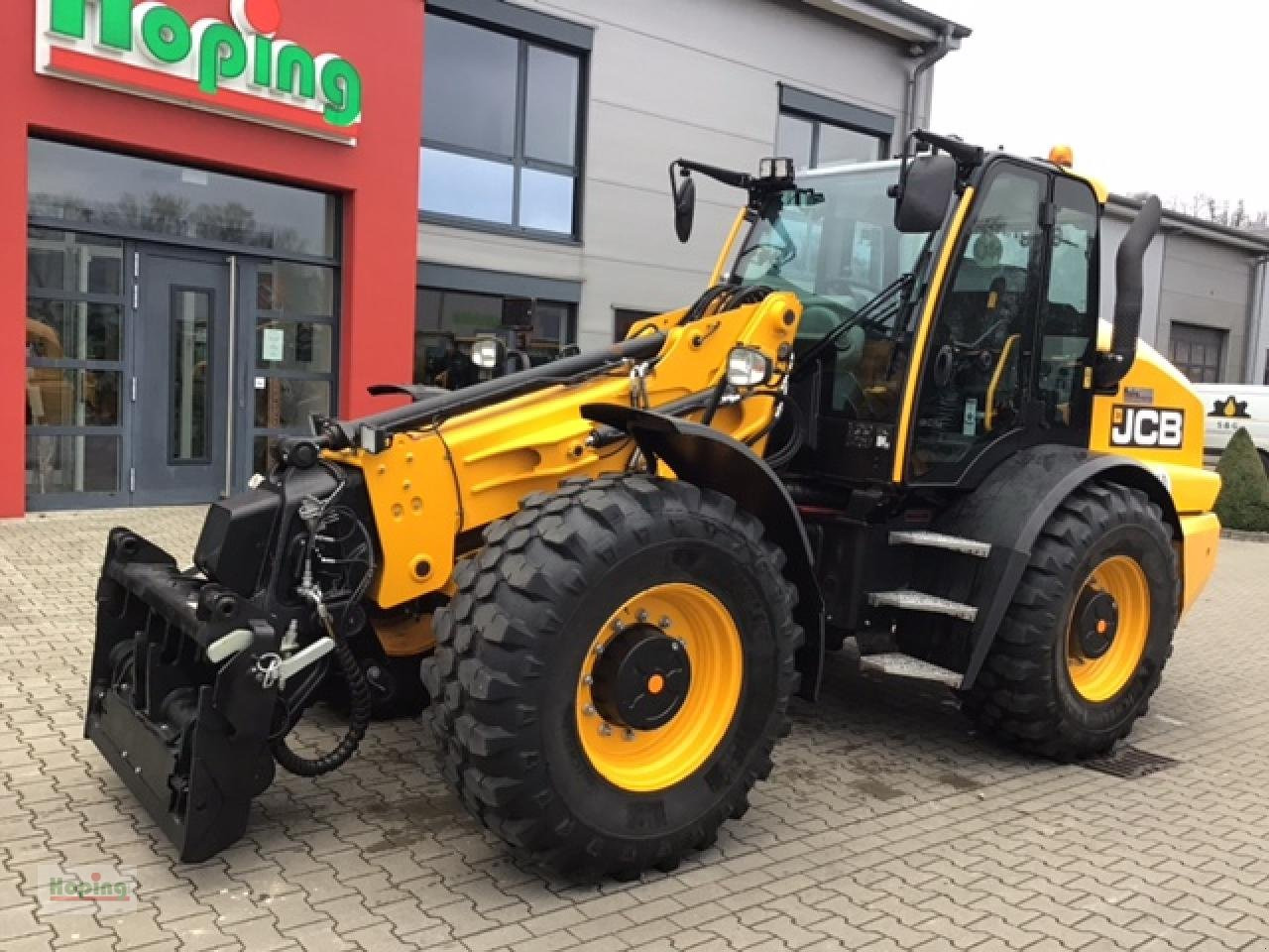 JCB TM 420 AGRI - Utovarivač točkaš: slika 2 JCB TM 420 AGRI - Utovarivač točkaš: slika 2