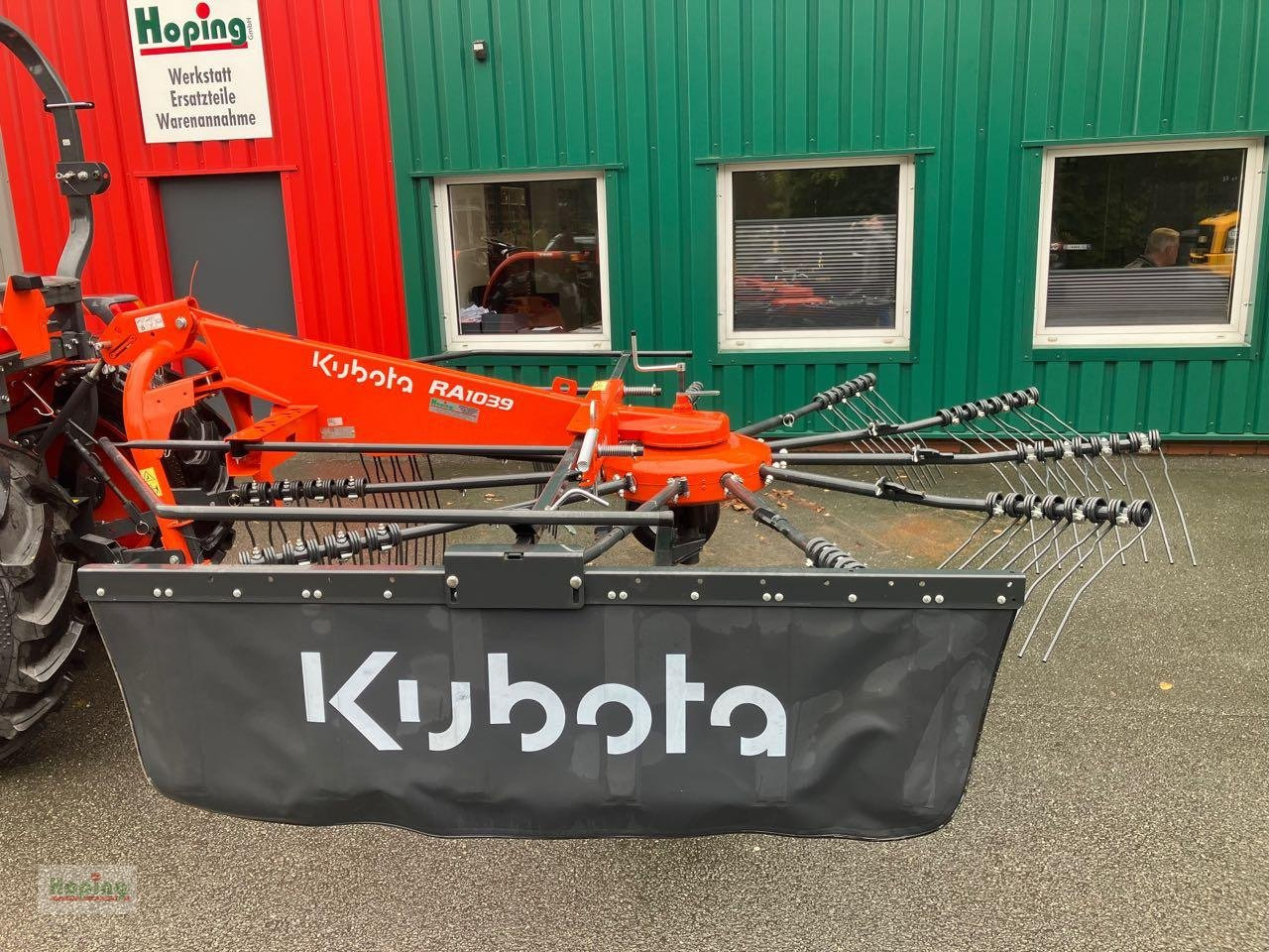 Kubota RA 1039 - Prevrtač/ Grabuljač: slika 2 Kubota RA 1039 - Prevrtač/ Grabuljač: slika 2