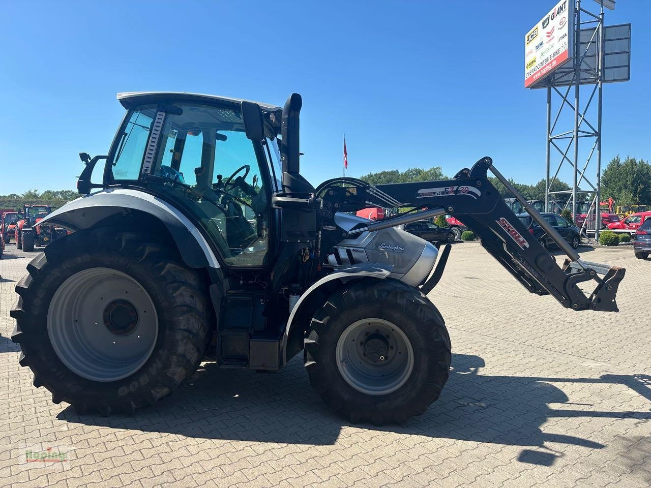 Lamborghini R6 150.4 T4i - Traktor: slika 4 Lamborghini R6 150.4 T4i - Traktor: slika 4