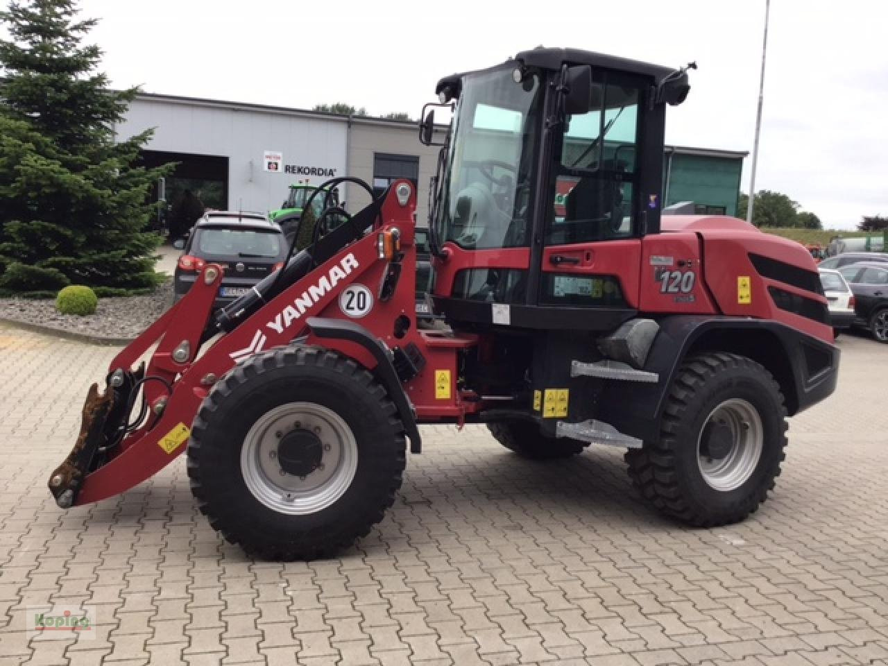 Yanmar V120/5 - Utovarivač točkaš: slika 4 Yanmar V120/5 - Utovarivač točkaš: slika 4