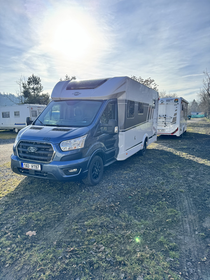 CARADO T447 pro+ , AC DOMETIC , camera, awning, radio, ALU, LPG, spare tire - Poluintegrisani kamper: slika 3 CARADO T447 pro+ , AC DOMETIC , camera, awning, radio, ALU, LPG, spare tire - Poluintegrisani kamper: slika 3