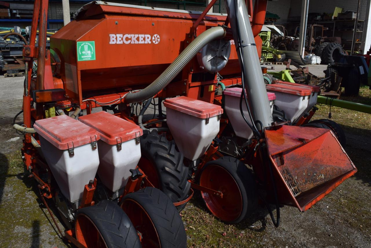 Becker Aeromat T6Z - Mašina za preciznu setvu: slika 4 Becker Aeromat T6Z - Mašina za preciznu setvu: slika 4