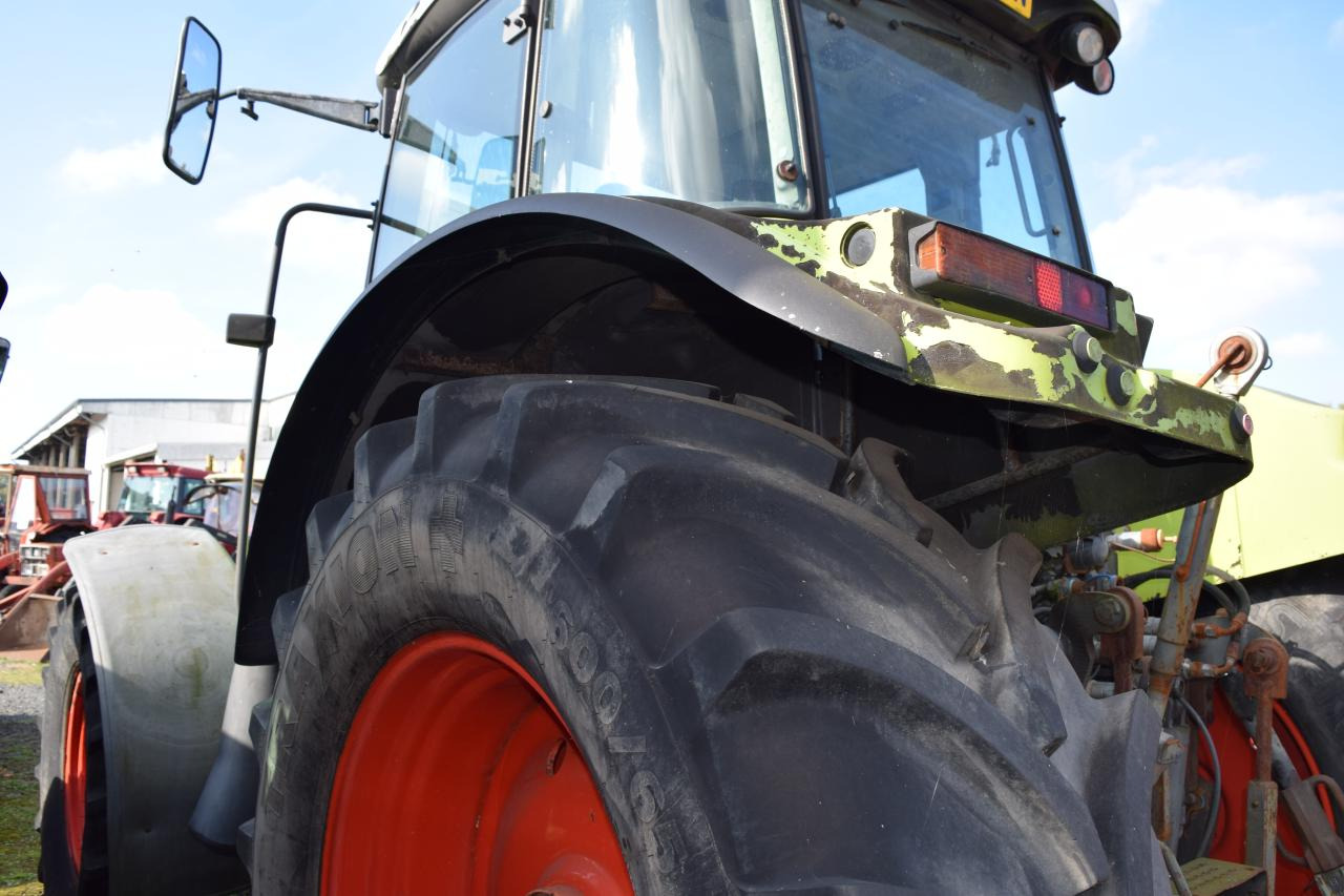 CLAAS Ares 697 ATZ - Traktor: slika 4 CLAAS Ares 697 ATZ - Traktor: slika 4