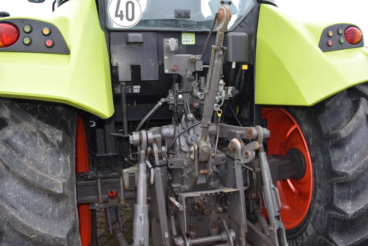 CLAAS Arion 420 CIS - Traktor: slika 5 CLAAS Arion 420 CIS - Traktor: slika 5