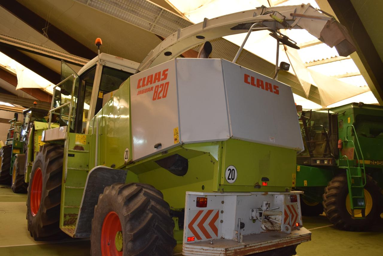 CLAAS Jaguar 820 - Kombajn za stočnu hranu: slika 3 CLAAS Jaguar 820 - Kombajn za stočnu hranu: slika 3