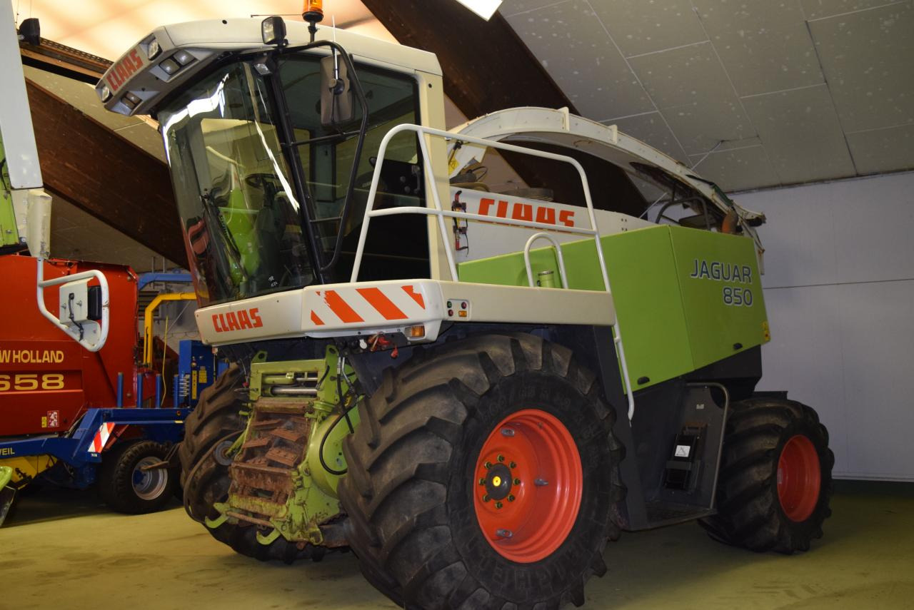 CLAAS Jaguar 850 - Kombajn za stočnu hranu: slika 2 CLAAS Jaguar 850 - Kombajn za stočnu hranu: slika 2