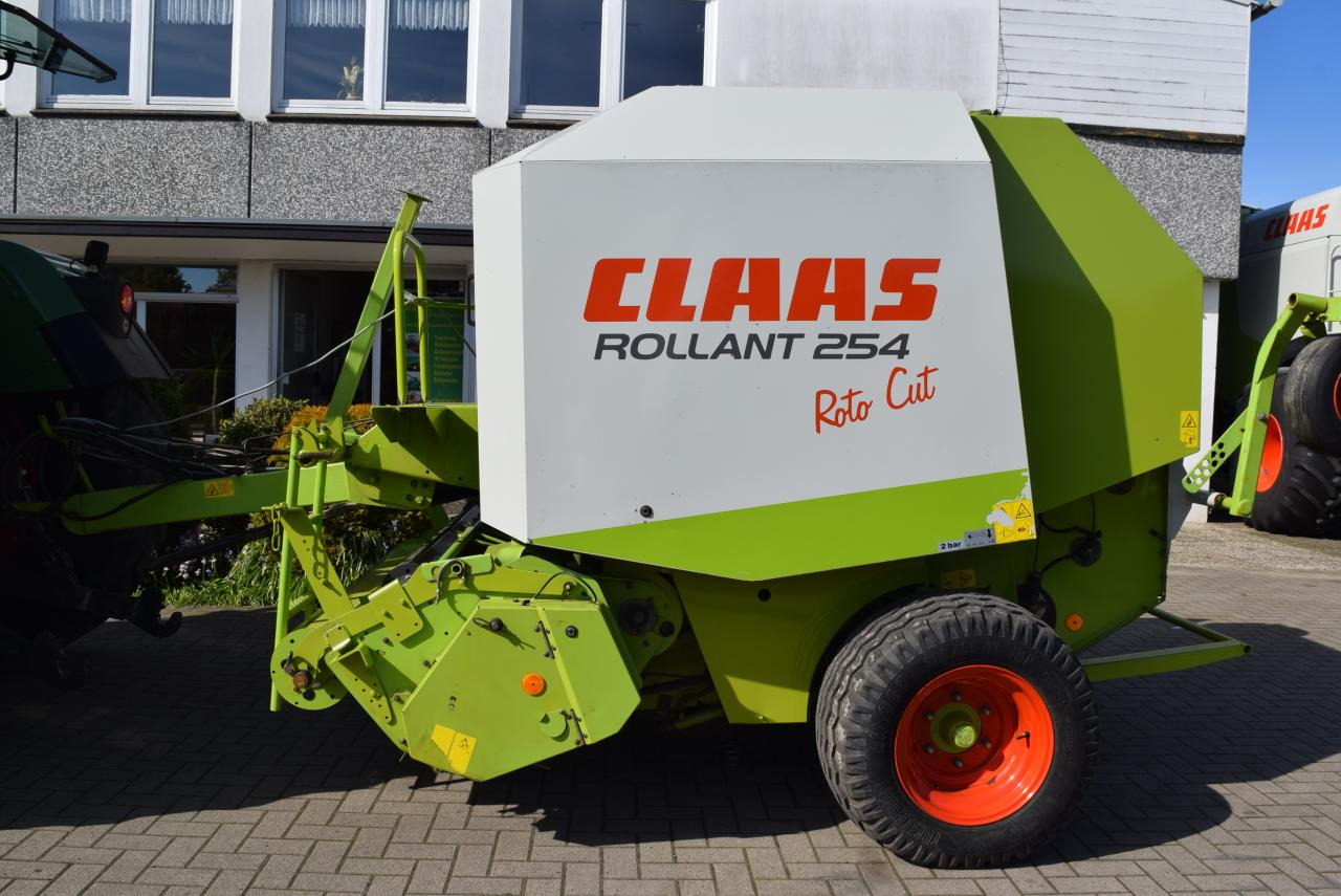 CLAAS Rollant 254 RC - Balirka za okrugle bale: slika 1 CLAAS Rollant 254 RC - Balirka za okrugle bale: slika 1