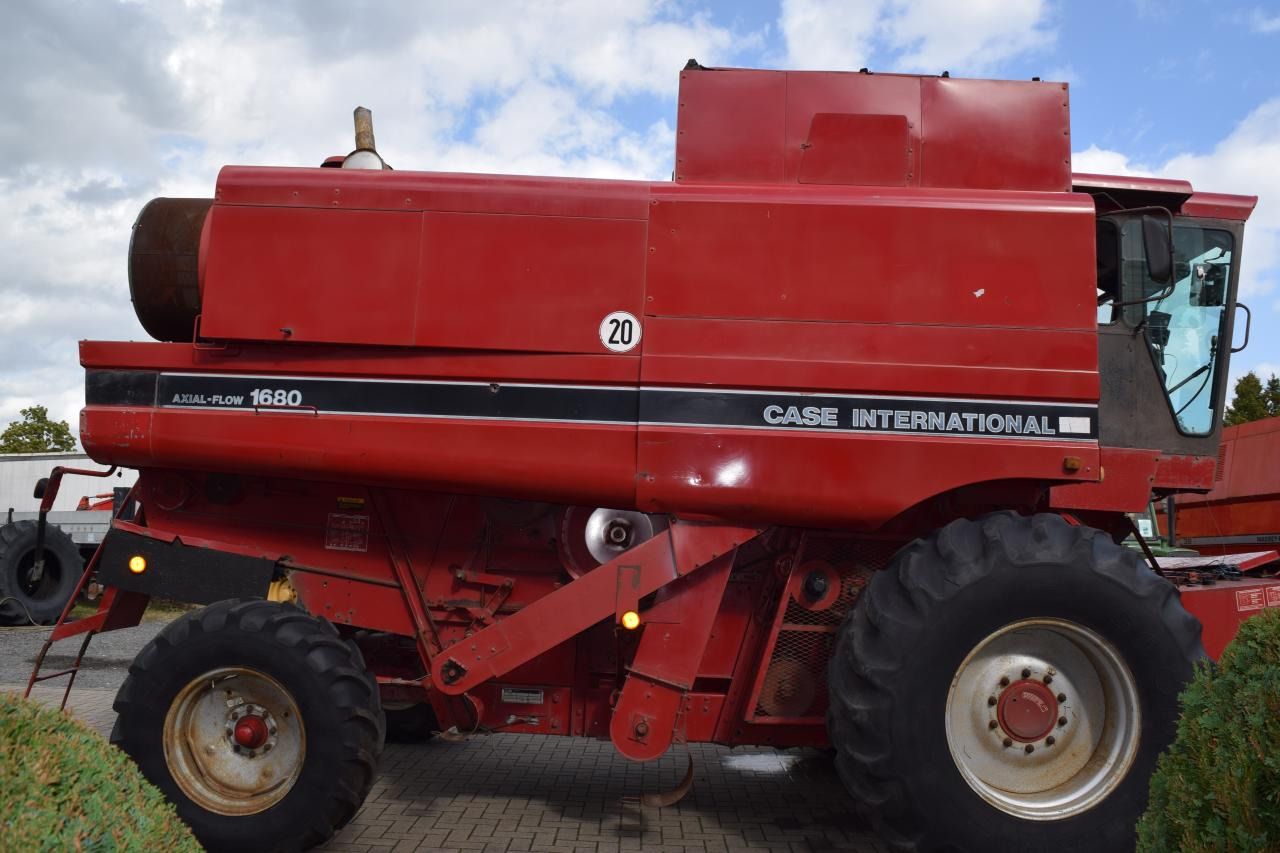 Case-IH 1680 Axial - Kombinovani kombajn: slika 4 Case-IH 1680 Axial - Kombinovani kombajn: slika 4