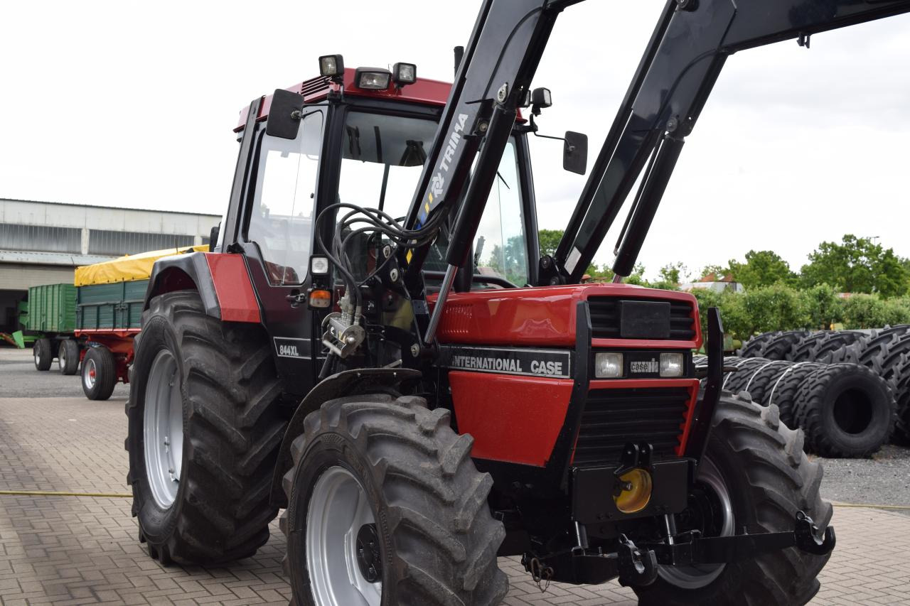 Case-IH 844 A/S - Traktor: slika 3 Case-IH 844 A/S - Traktor: slika 3