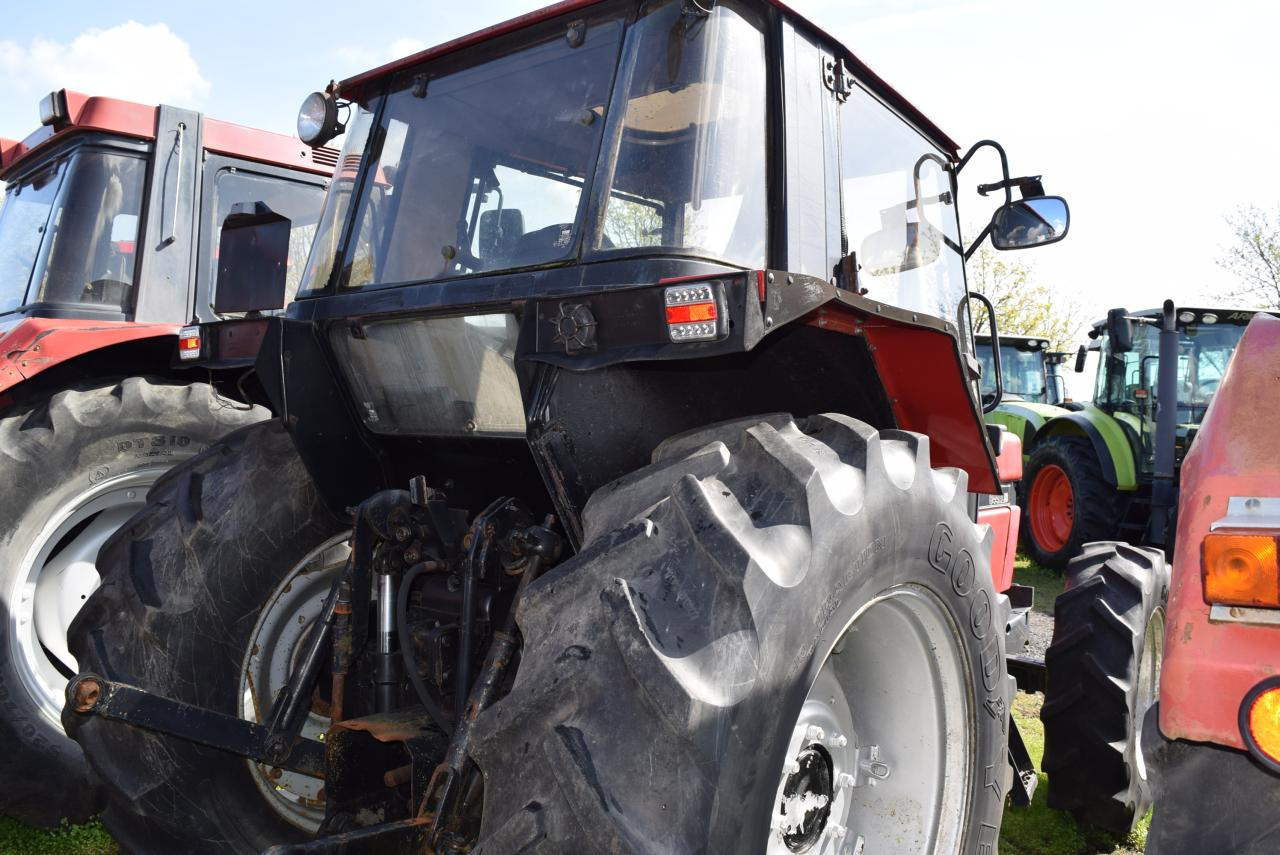 Case-IH 844 XLN - Traktor: slika 4 Case-IH 844 XLN - Traktor: slika 4