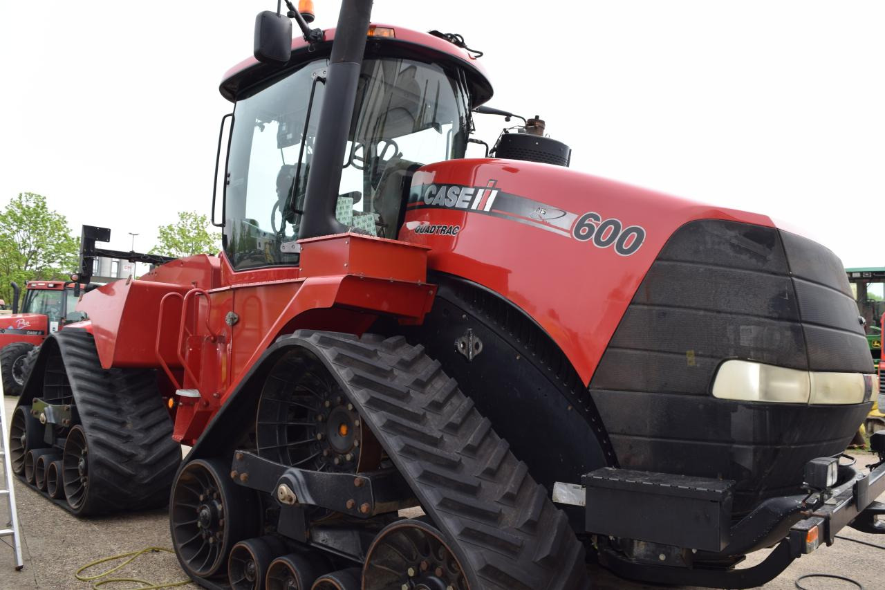 Case-IH Quadtrac 600 - Traktor guseničar: slika 2 Case-IH Quadtrac 600 - Traktor guseničar: slika 2