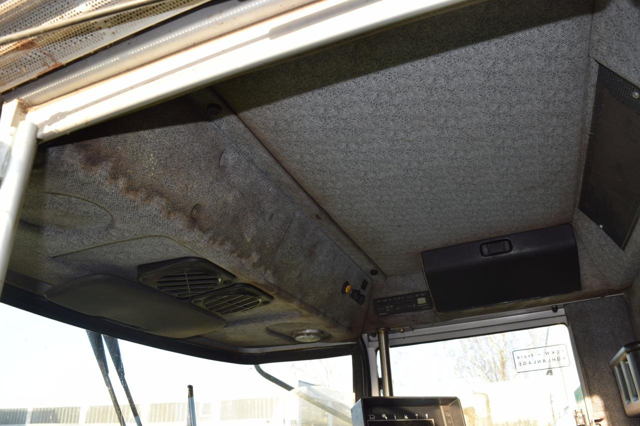 Kombinovani kombajn Deutz-Fahr 4090 HTS TopL.: slika 9 Kombinovani kombajn Deutz-Fahr 4090 HTS TopL.: slika 9