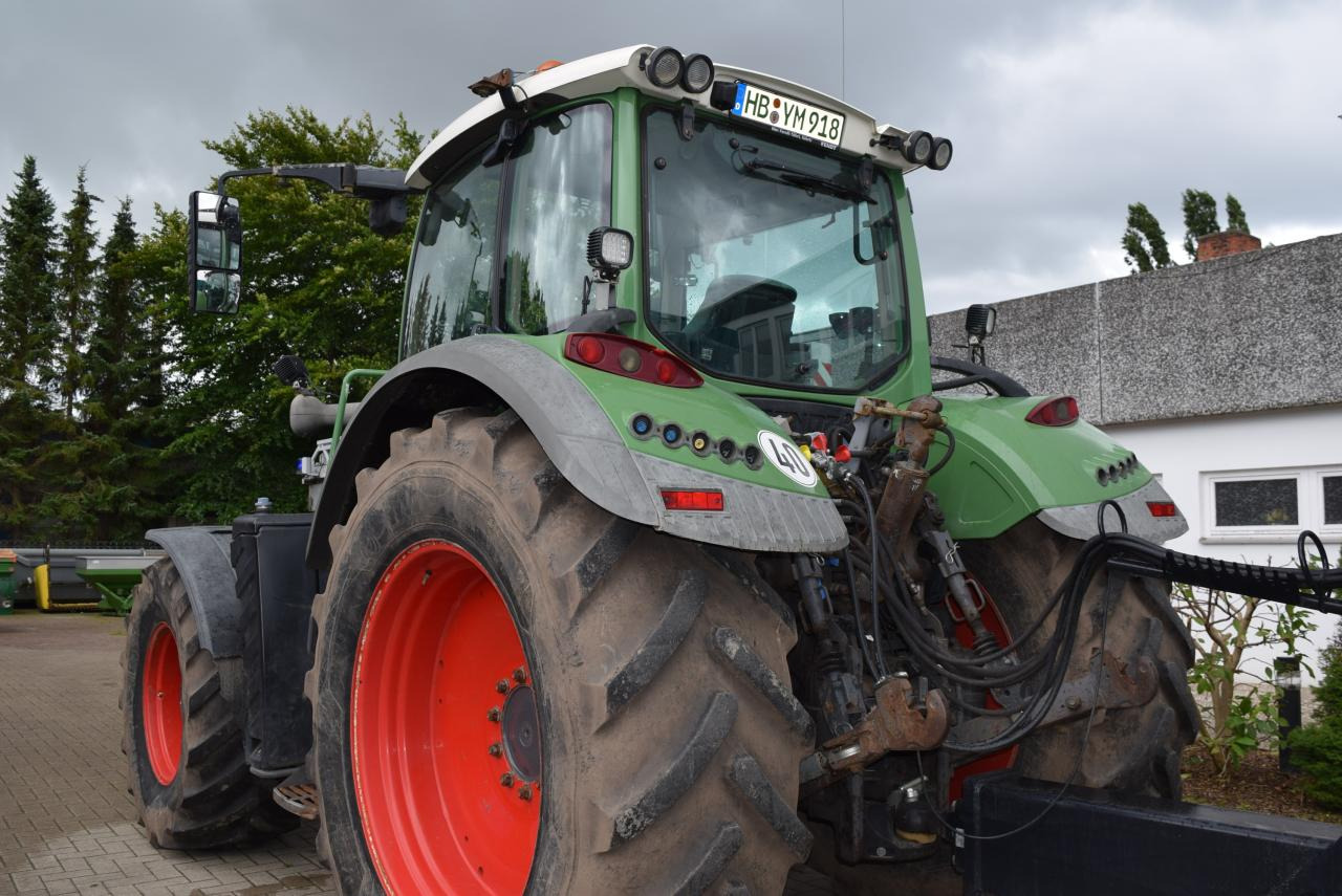 Fendt 724 Vario TMS SCR ProfiPlus - Traktor: slika 5 Fendt 724 Vario TMS SCR ProfiPlus - Traktor: slika 5