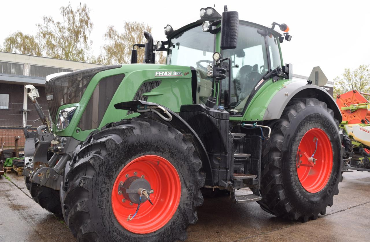 Fendt 826 Vario ProfiPlus - Traktor: slika 2 Fendt 826 Vario ProfiPlus - Traktor: slika 2
