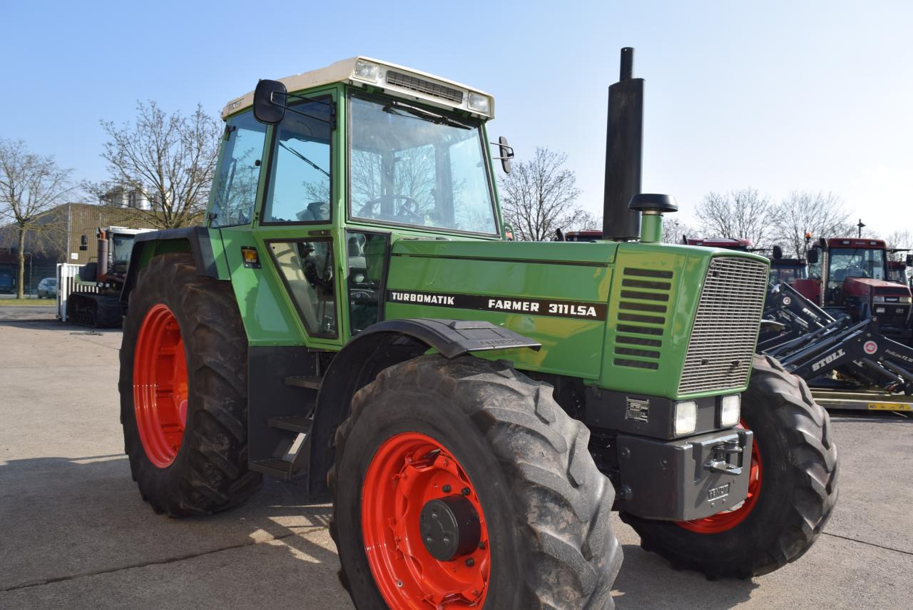 Fendt Farmer 311 LSA - Traktor: slika 1 Fendt Farmer 311 LSA - Traktor: slika 1