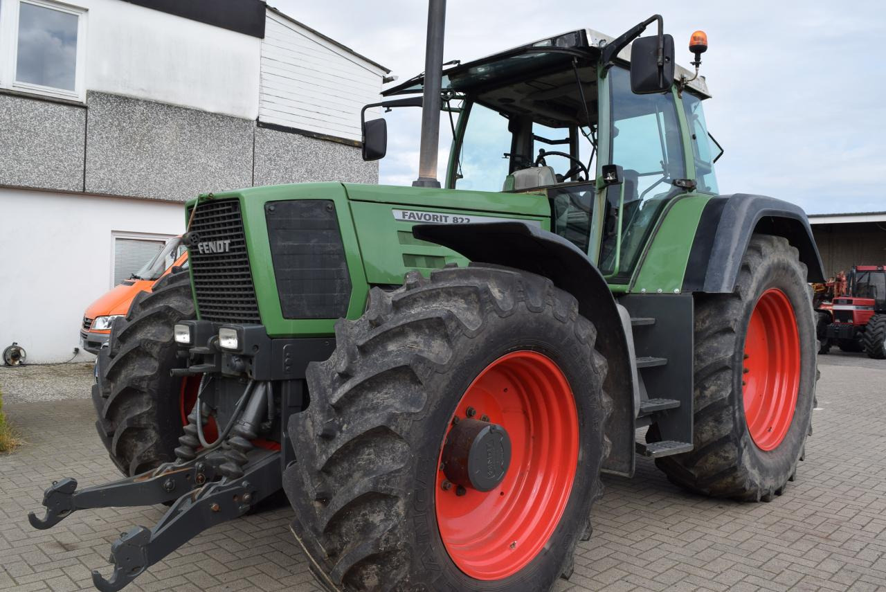 Fendt Favorit 822 - Traktor: slika 3 Fendt Favorit 822 - Traktor: slika 3
