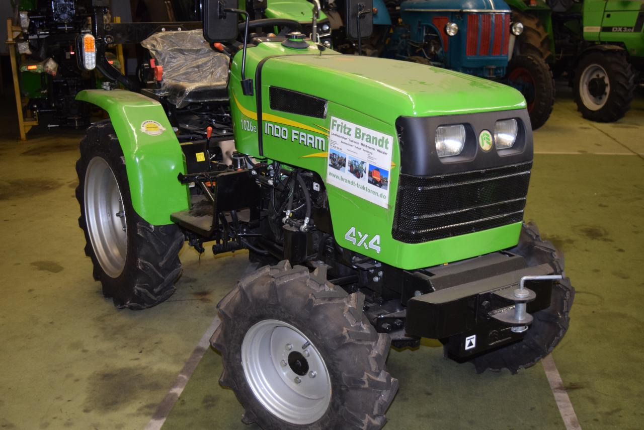 INDO 1026e Klein-/Schmalspurtraktor - Traktor sa visokim klirensom: slika 3 INDO 1026e Klein-/Schmalspurtraktor - Traktor sa visokim klirensom: slika 3