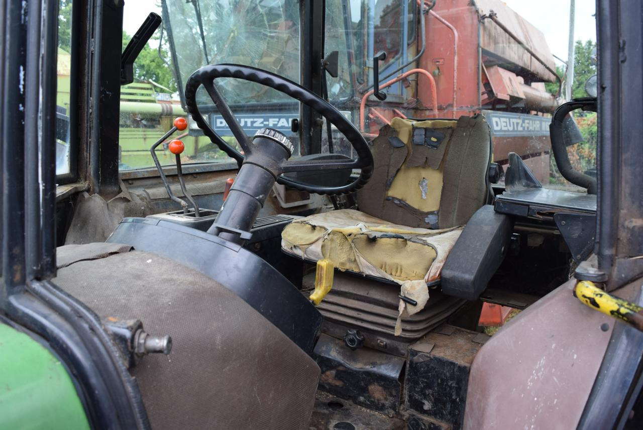 Traktor John Deere 1640: slika 6
