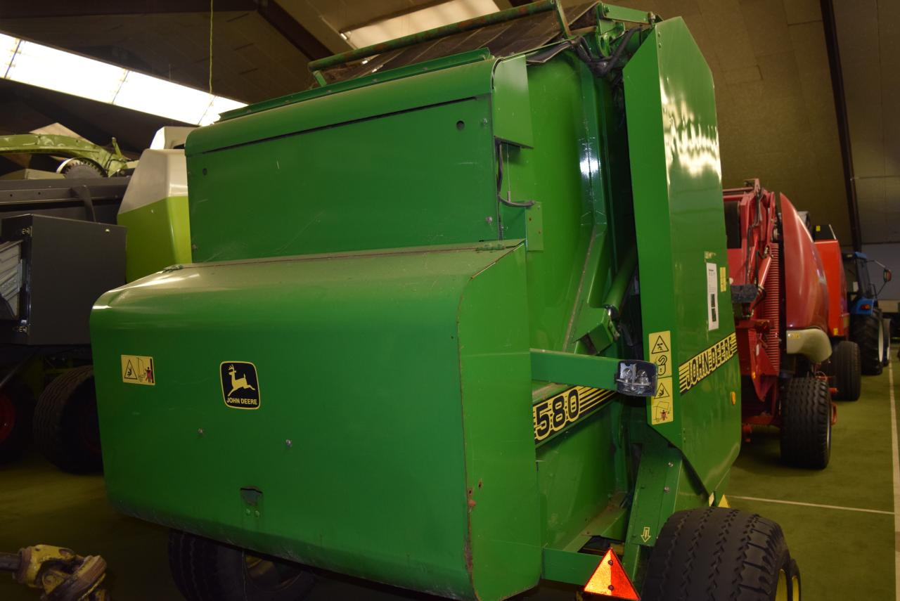 John Deere 580 - Balirka za okrugle bale: slika 5 John Deere 580 - Balirka za okrugle bale: slika 5