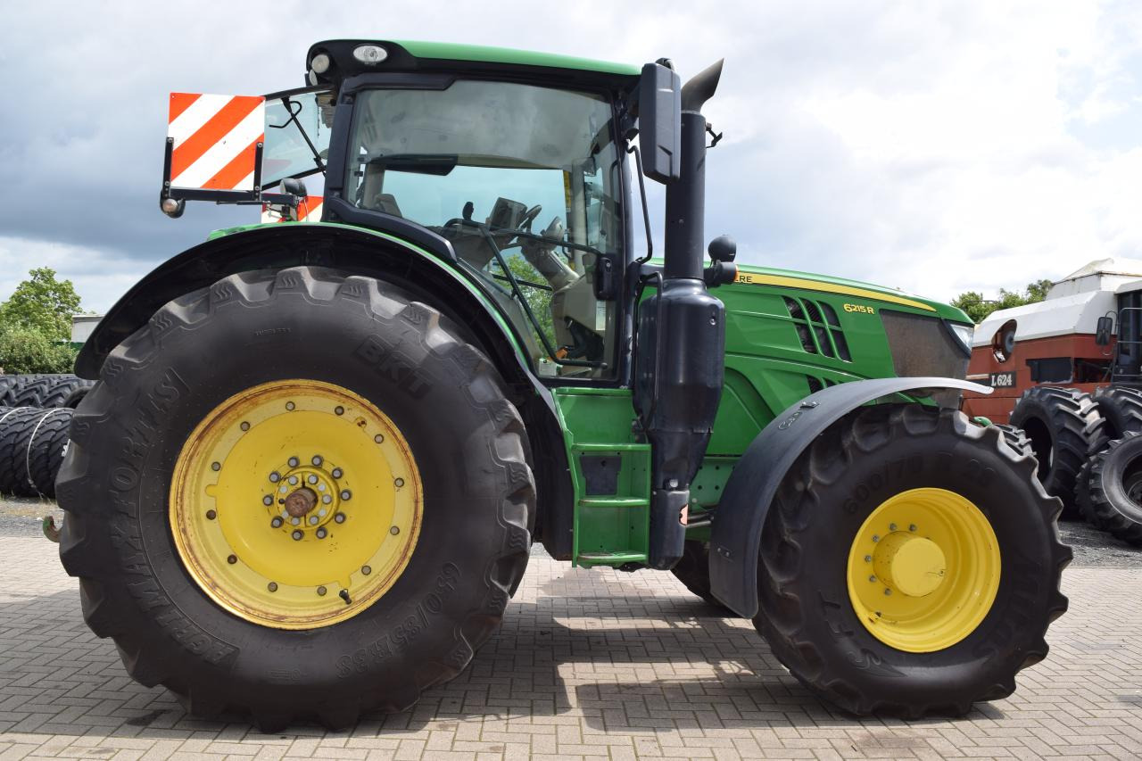 John Deere 6215 R - Traktor: slika 1 John Deere 6215 R - Traktor: slika 1