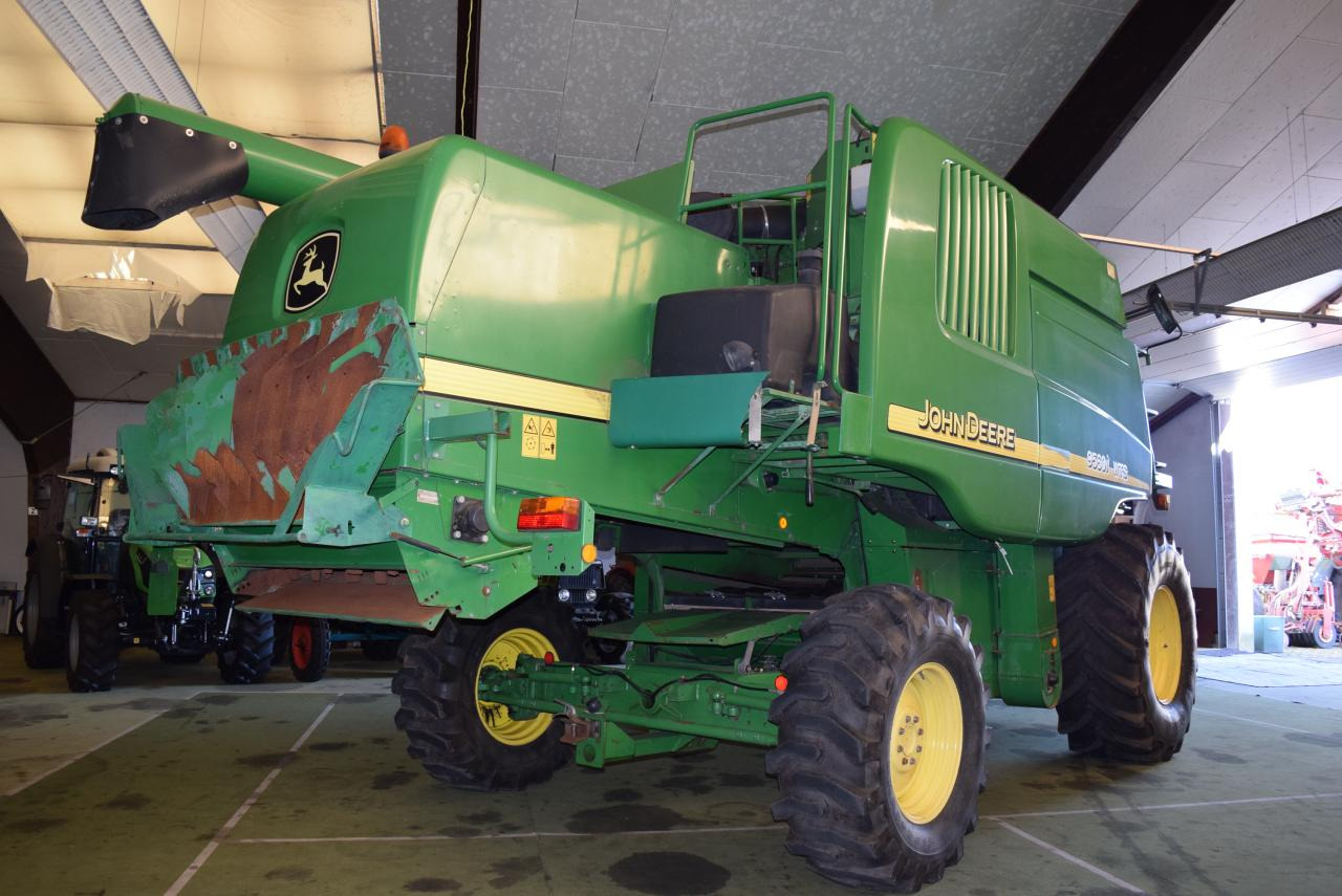 John Deere 9560 i WTS - Kombinovani kombajn: slika 5 John Deere 9560 i WTS - Kombinovani kombajn: slika 5
