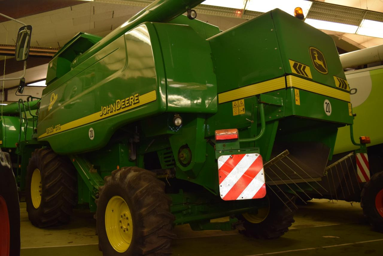 John Deere 9780 i CTS Hillmaster - Kombinovani kombajn: slika 4 John Deere 9780 i CTS Hillmaster - Kombinovani kombajn: slika 4