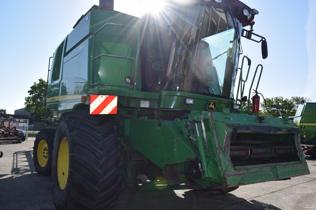 John Deere T 660 HM - Kombinovani kombajn: slika 3 John Deere T 660 HM - Kombinovani kombajn: slika 3