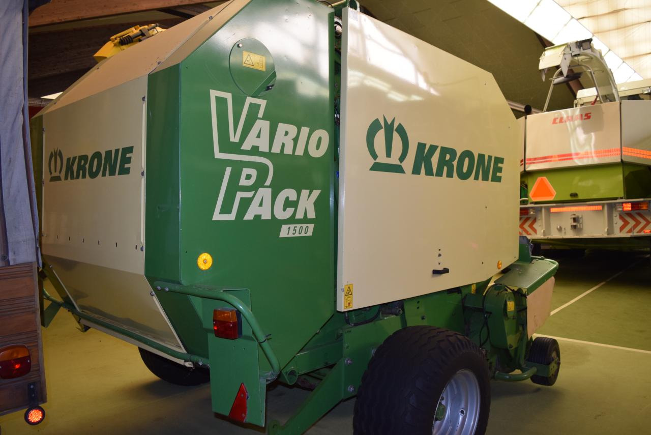 Krone Vario Pack 1500 - Balirka za okrugle bale: slika 4 Krone Vario Pack 1500 - Balirka za okrugle bale: slika 4