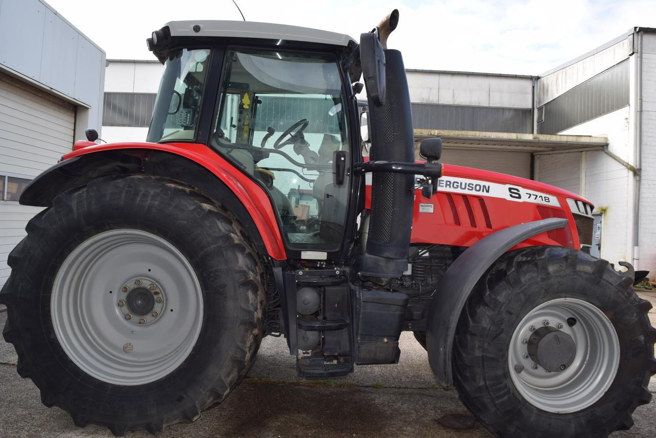 Massey Ferguson MF 7718 S Dyna 6 - Traktor: slika 4 Massey Ferguson MF 7718 S Dyna 6 - Traktor: slika 4