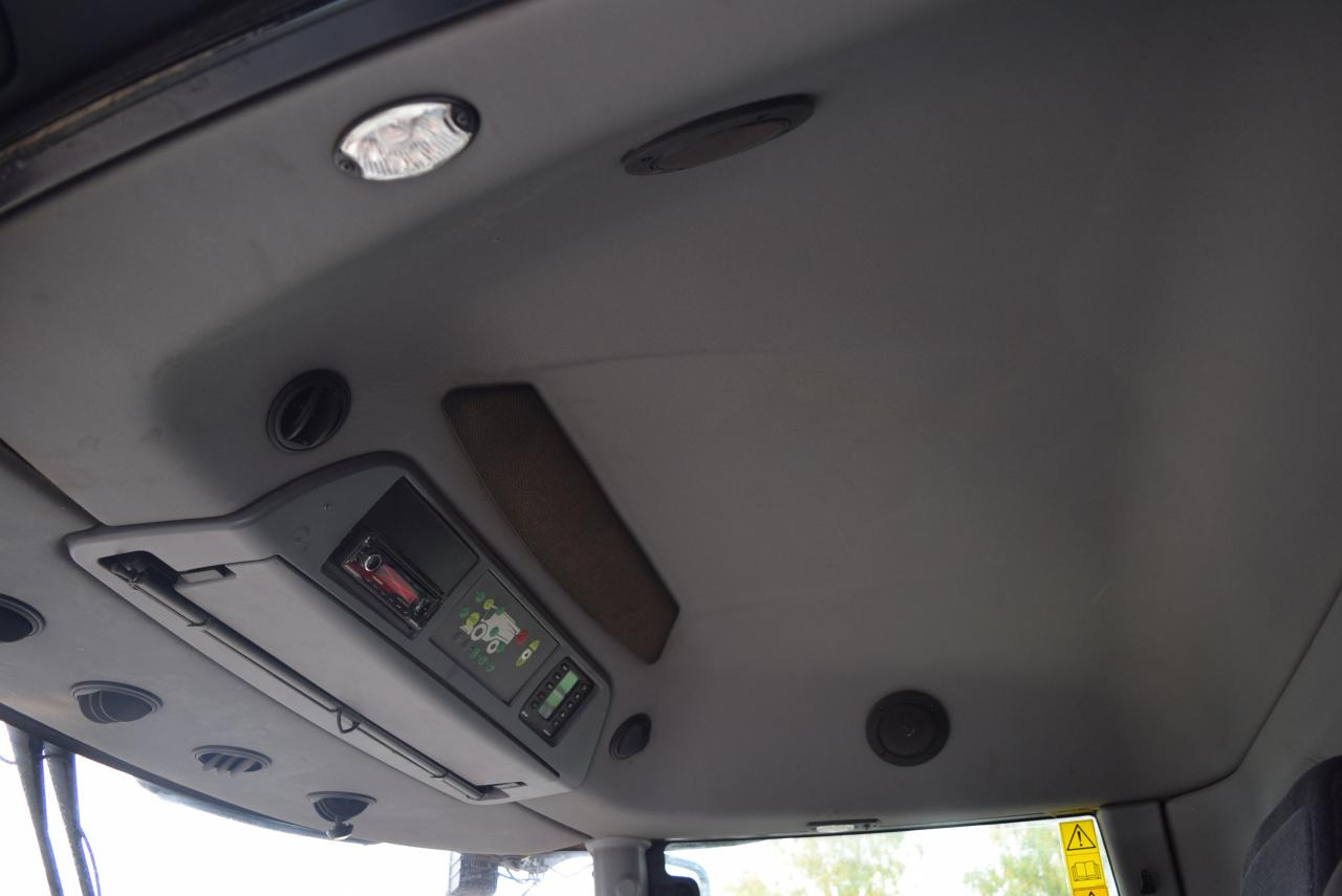 Kombinovani kombajn Massey Ferguson MF 9380 Delta: slika 8