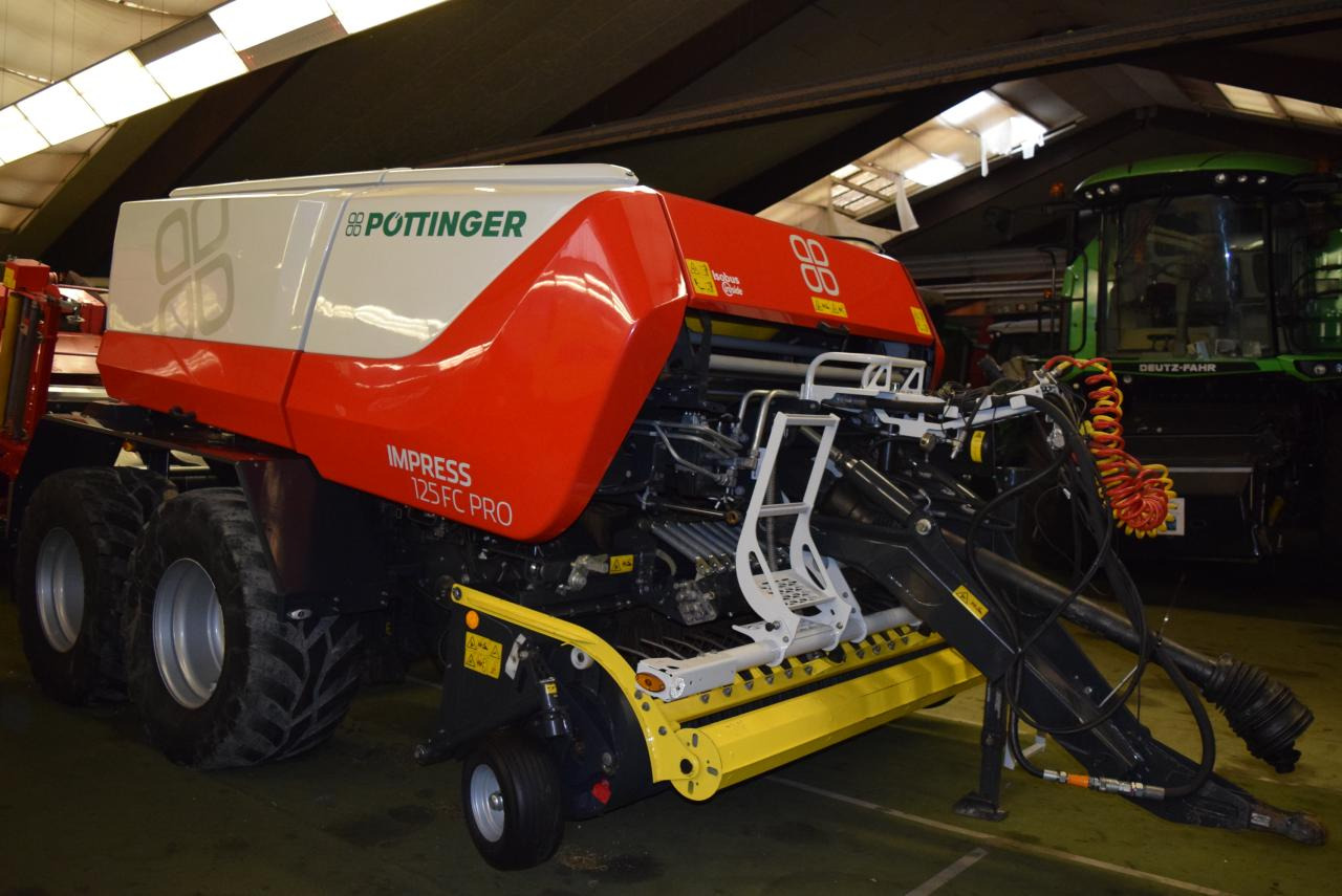 Pöttinger Impress 125 FC Pro *Press-Wickelkombinationen* - Balirka za okrugle bale: slika 2 Pöttinger Impress 125 FC Pro *Press-Wickelkombinationen* - Balirka za okrugle bale: slika 2