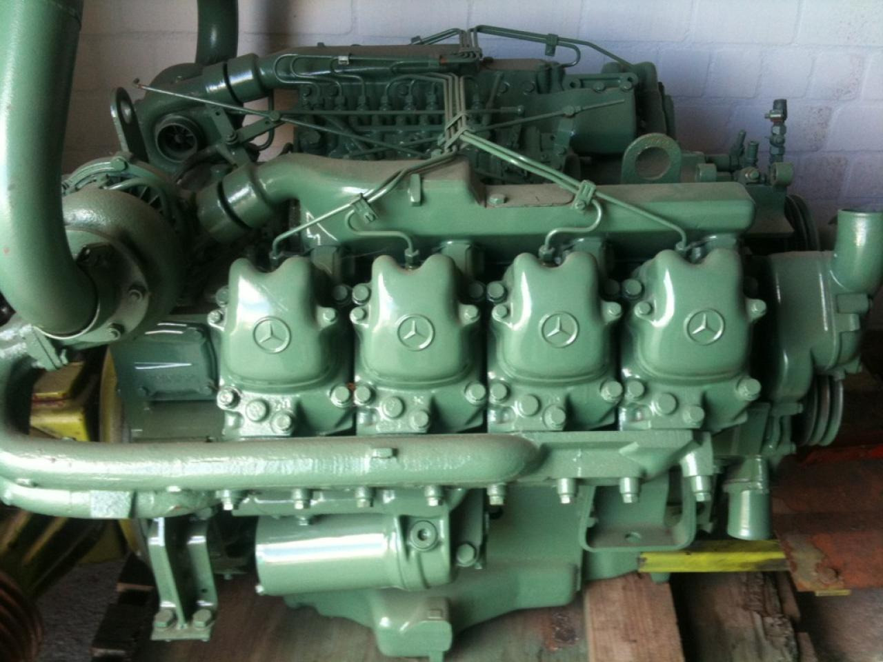 Mercedes-Benz OM 422.A *Motor* - Rezervni deo: slika 1 Mercedes-Benz OM 422.A *Motor* - Rezervni deo: slika 1
