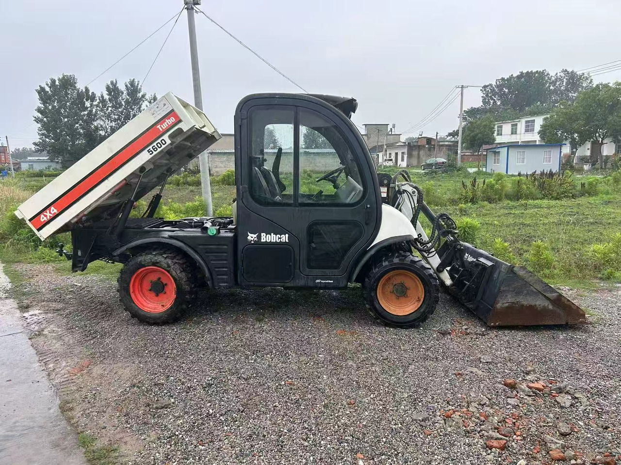 BOBCAT 5600 Toolcat - Mini utovarivač: slika 5 BOBCAT 5600 Toolcat - Mini utovarivač: slika 5
