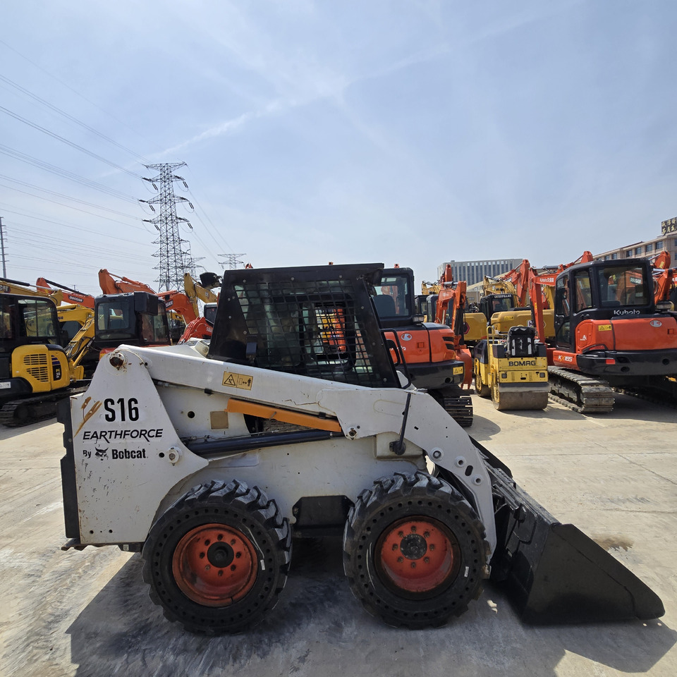 Bobcat S16 - Mini utovarivač: slika 5 Bobcat S16 - Mini utovarivač: slika 5