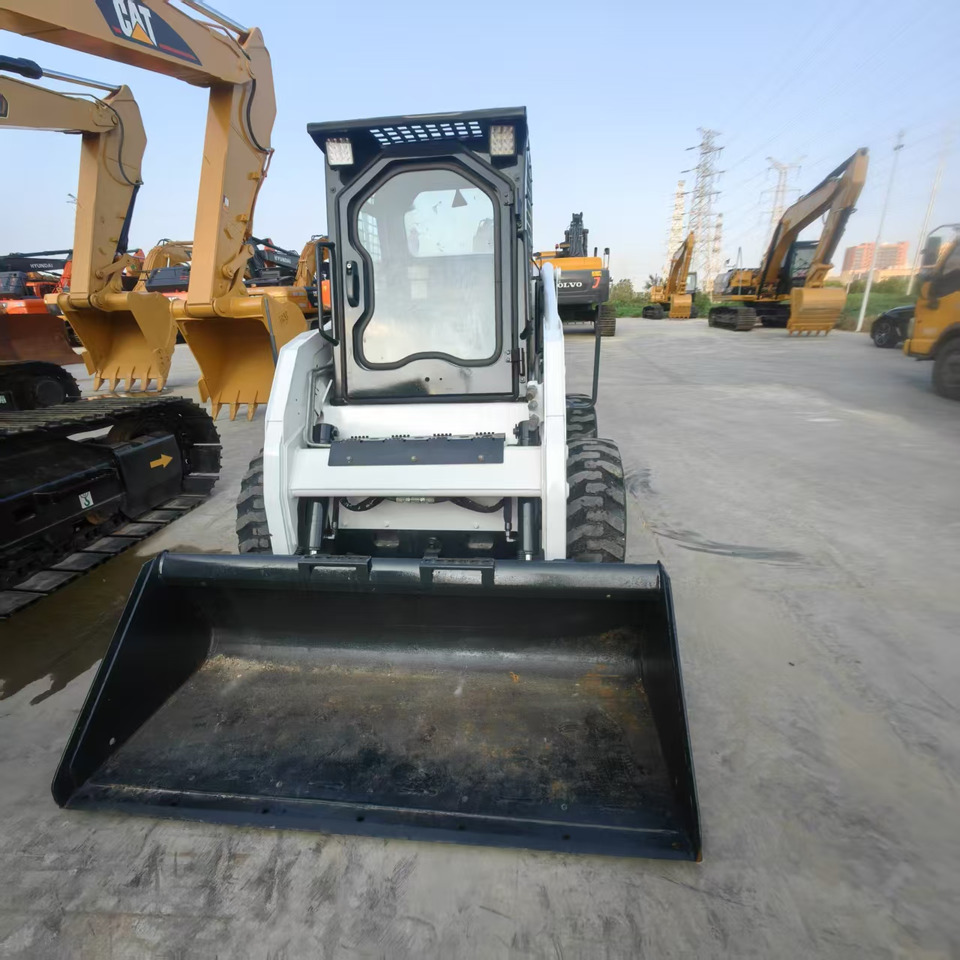 Bobcat S160 - Mini utovarivač: slika 2 Bobcat S160 - Mini utovarivač: slika 2