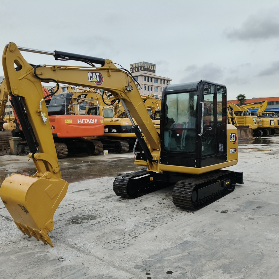 CAT 306E - Mini bager: slika 2 CAT 306E - Mini bager: slika 2