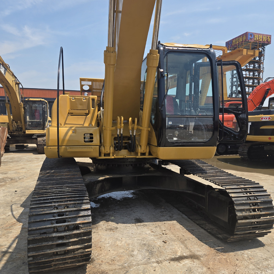 CAT 320C - Bager guseničar: slika 3 CAT 320C - Bager guseničar: slika 3