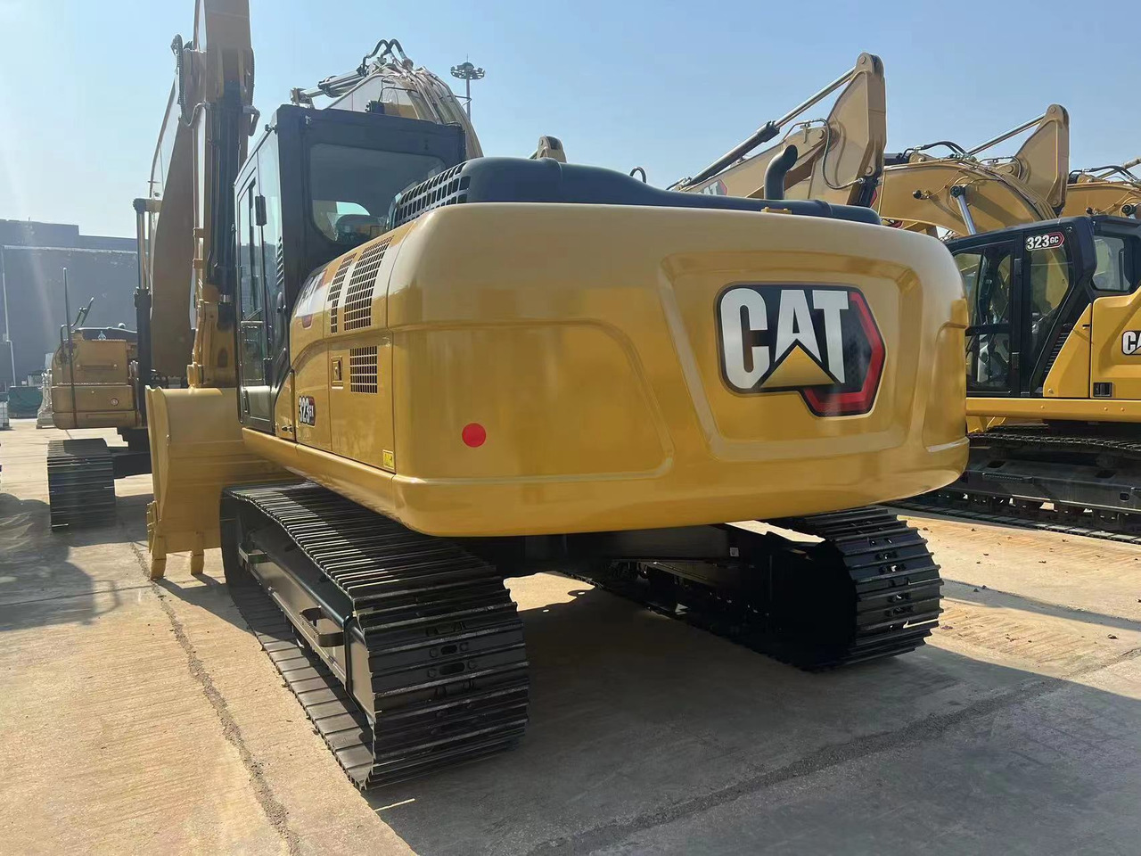CAT 323GX - Bager guseničar: slika 3 CAT 323GX - Bager guseničar: slika 3