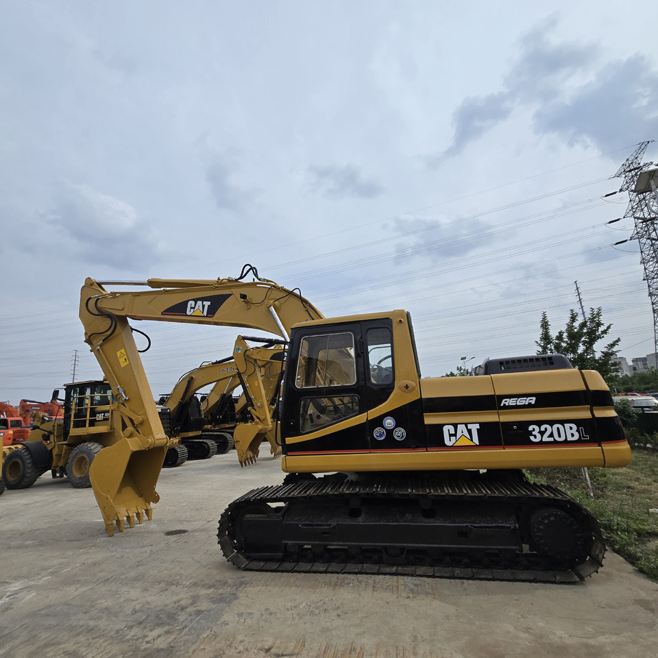 CATERPILLAR 320BL - Bager guseničar: slika 2 CATERPILLAR 320BL - Bager guseničar: slika 2