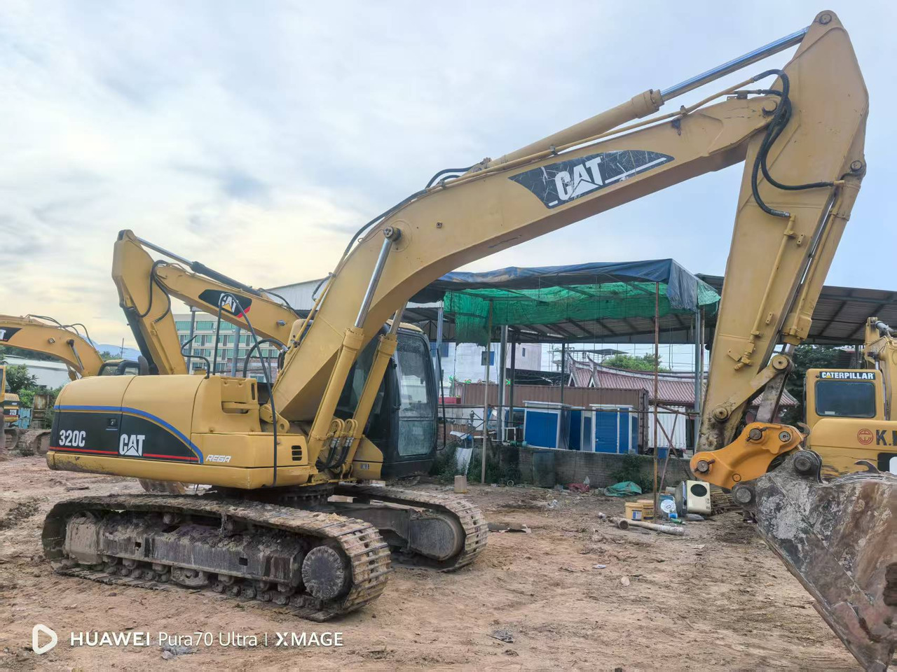 CATERPILLAR 320C - Bager guseničar: slika 4 CATERPILLAR 320C - Bager guseničar: slika 4