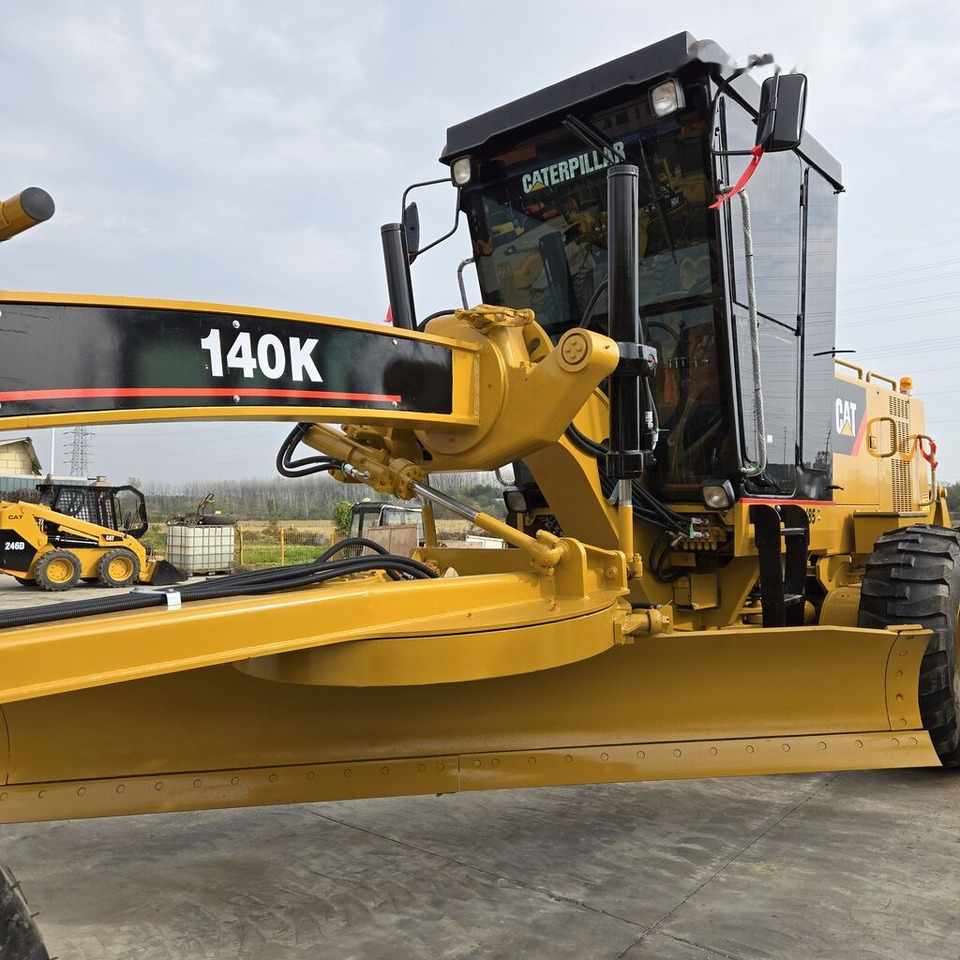 Caterpillar 140K - Grejder: slika 2 Caterpillar 140K - Grejder: slika 2
