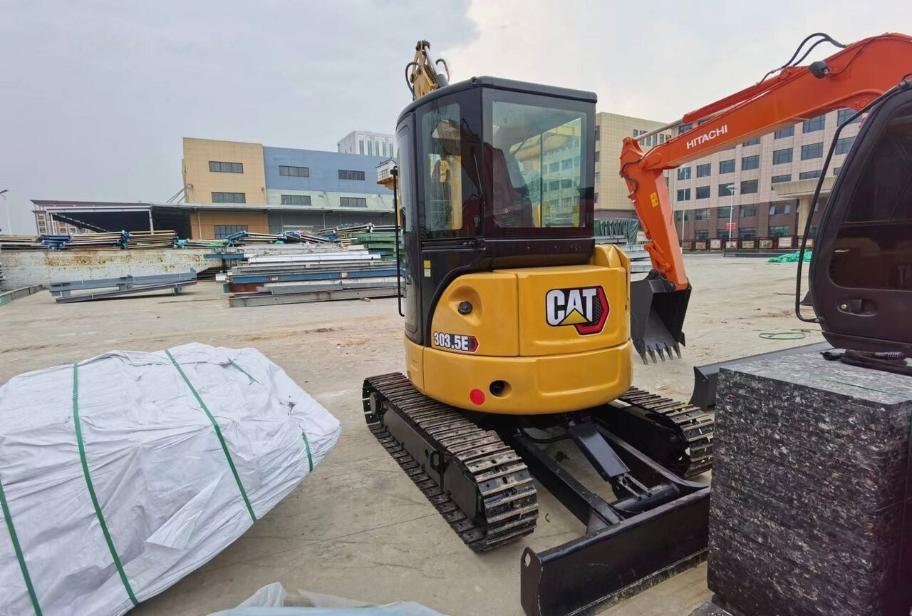 Caterpillar 303.5E - Mini bager: slika 1 Caterpillar 303.5E - Mini bager: slika 1