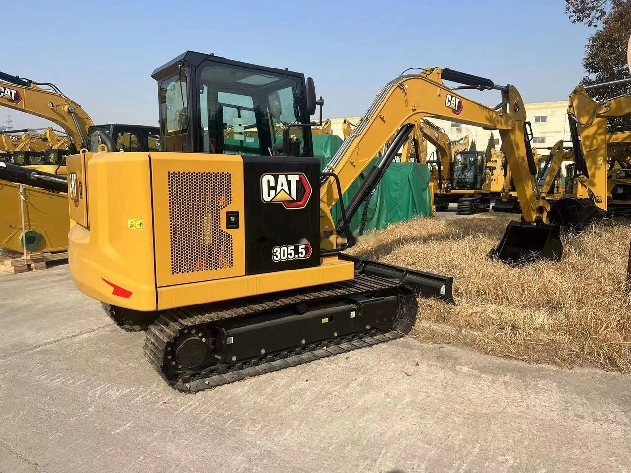 Caterpillar 305.5 Brand New - Mini bager: slika 3 Caterpillar 305.5 Brand New - Mini bager: slika 3