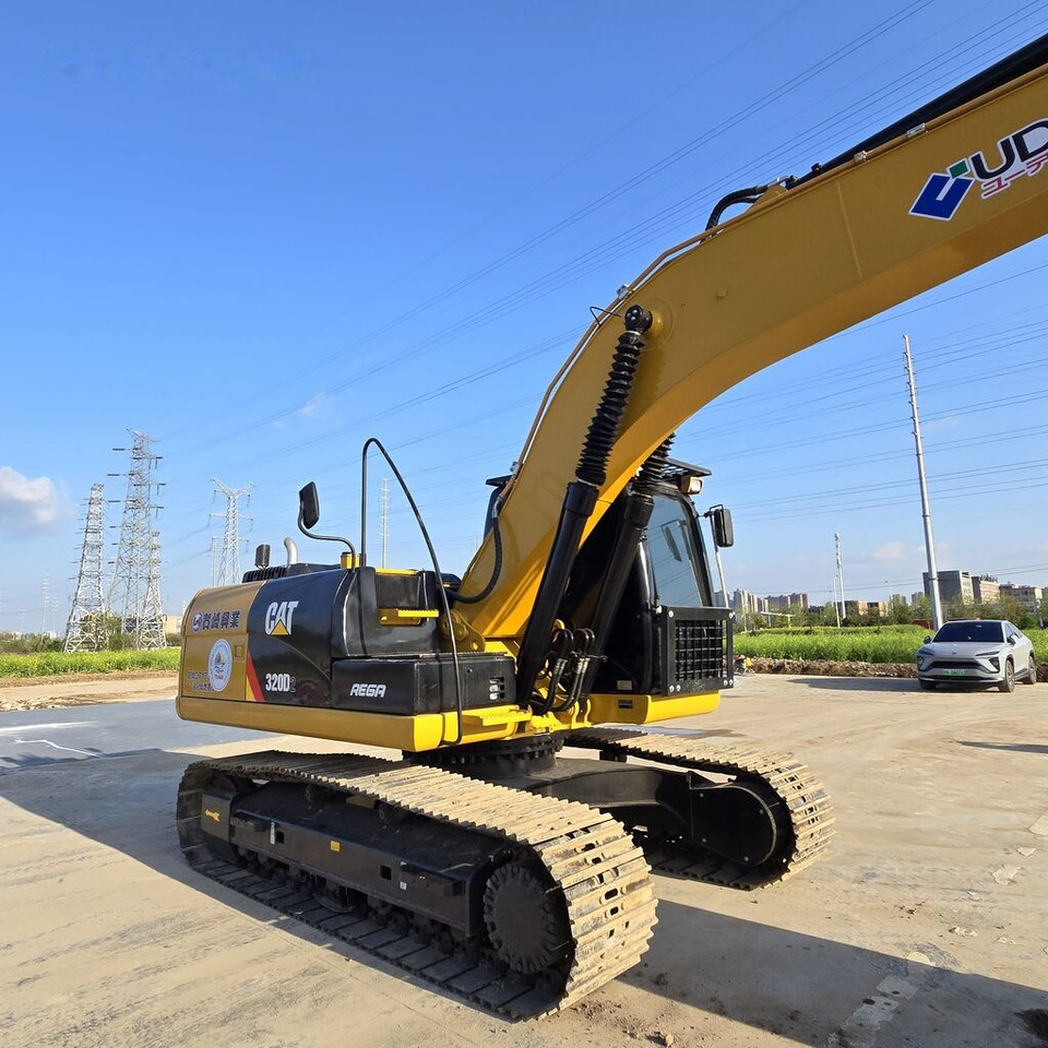 Caterpillar 320D2 - Bager guseničar: slika 2 Caterpillar 320D2 - Bager guseničar: slika 2