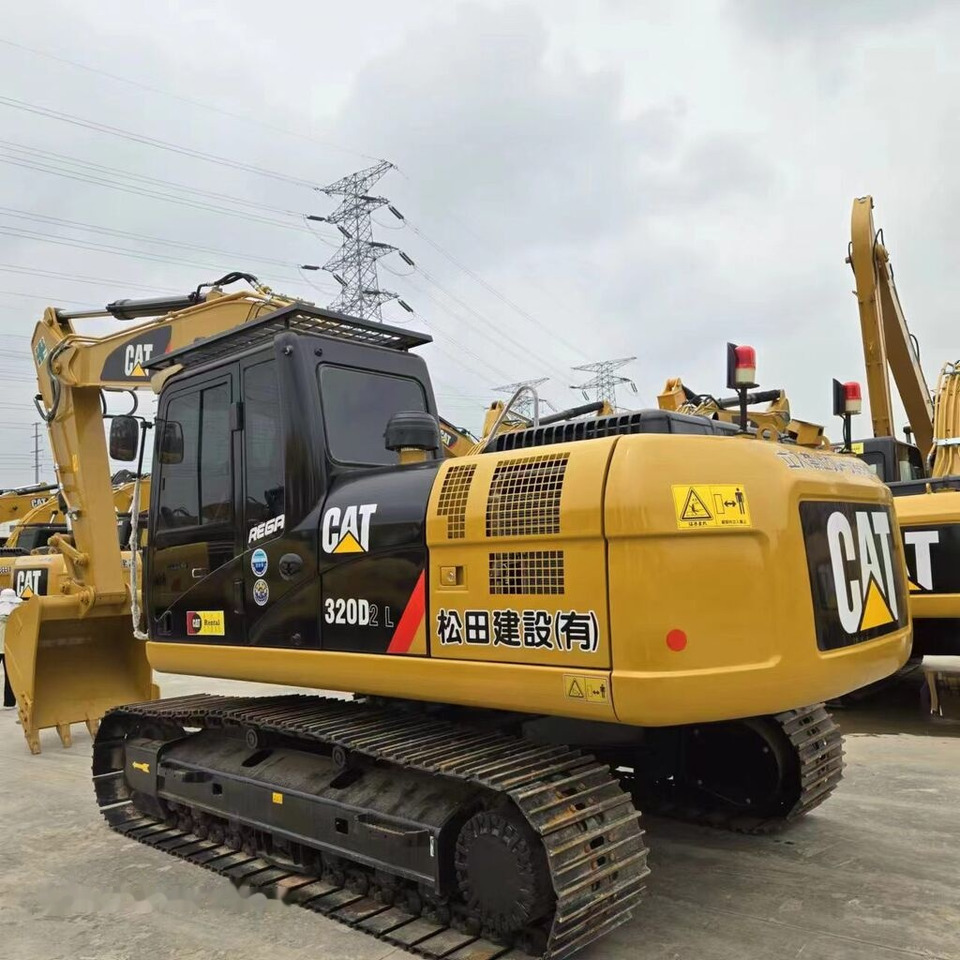Caterpillar 320D2L - Bager guseničar: slika 2 Caterpillar 320D2L - Bager guseničar: slika 2