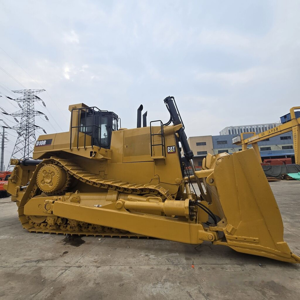 Buldožer Caterpillar D10R: slika 9