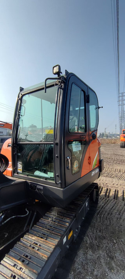 DOOSAN DX60E - Mini bager: slika 3 DOOSAN DX60E - Mini bager: slika 3