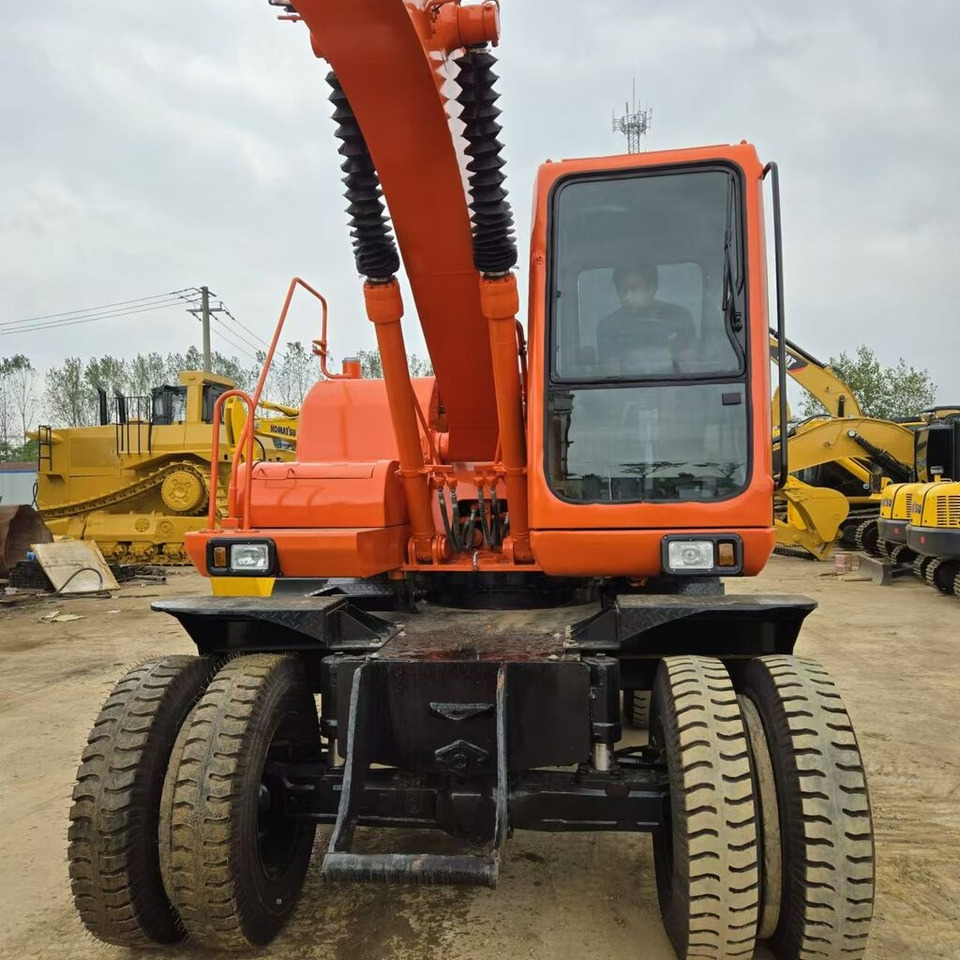 Doosan DH150W - Bager točkaš: slika 3 Doosan DH150W - Bager točkaš: slika 3
