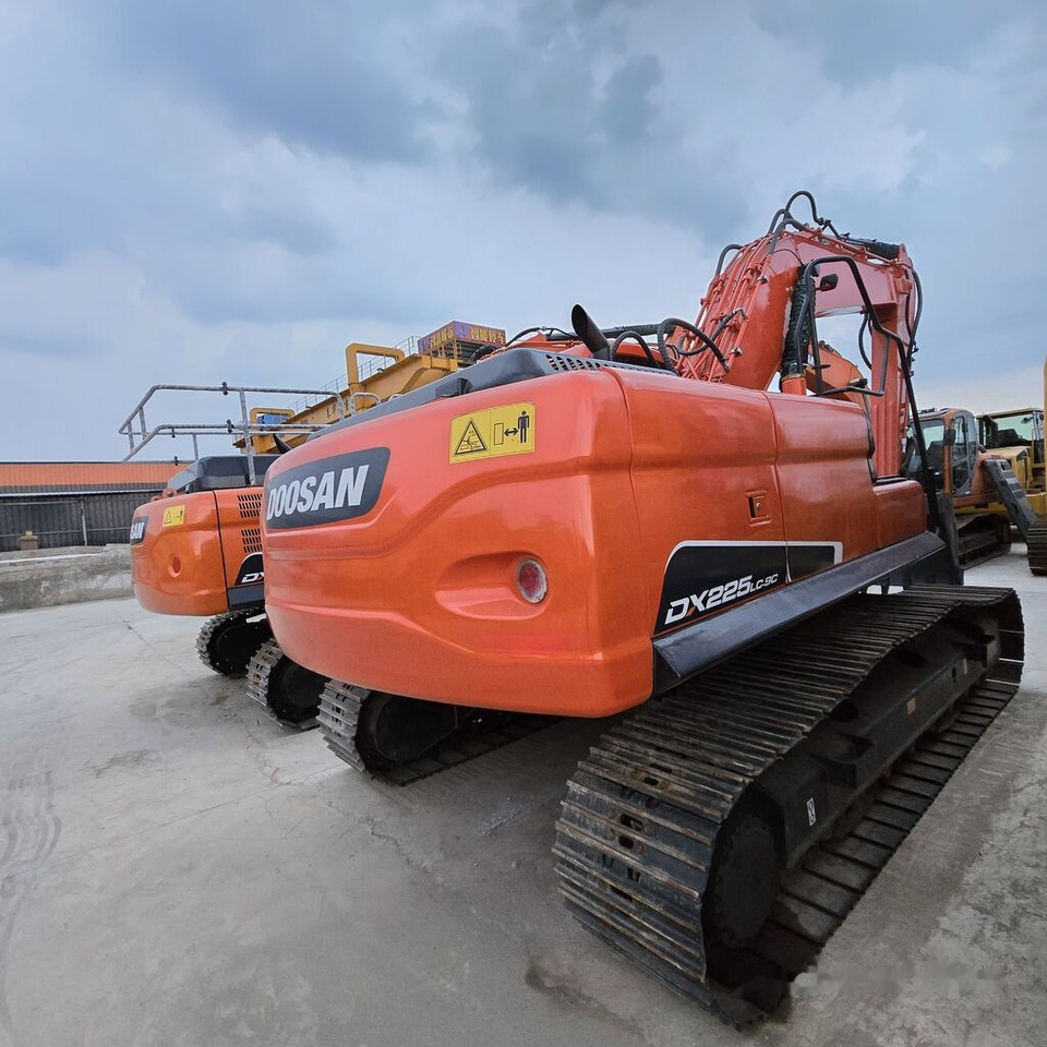 Doosan DX225LC - Bager guseničar: slika 2 Doosan DX225LC - Bager guseničar: slika 2