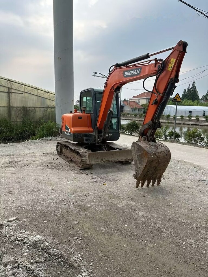 Doosan DX55 - Mini bager: slika 4 Doosan DX55 - Mini bager: slika 4